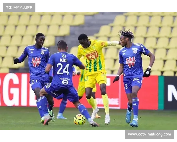 斯特拉斯堡1-1尼斯，法甲保级队主场抢分成功